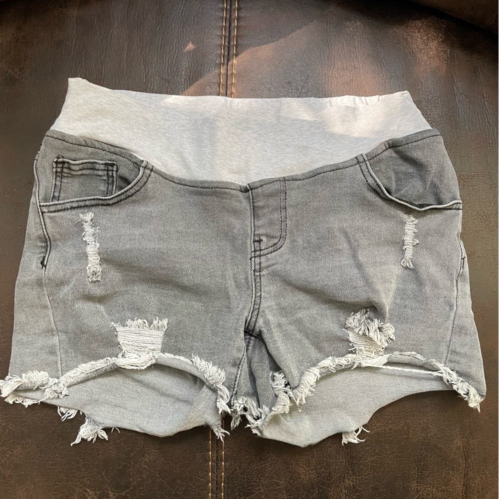 Maternity - distressed grey washed jean shorts with low supportive band.